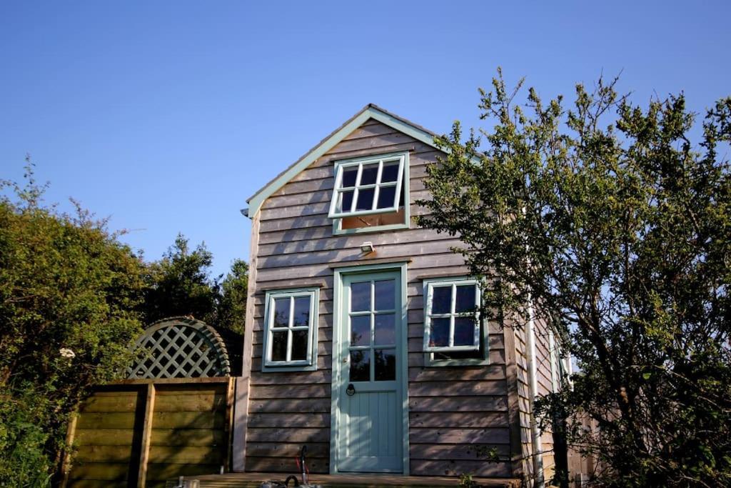 فيلا Tiny House On Isolated Farm By The Cornish Coast بود المظهر الخارجي الصورة